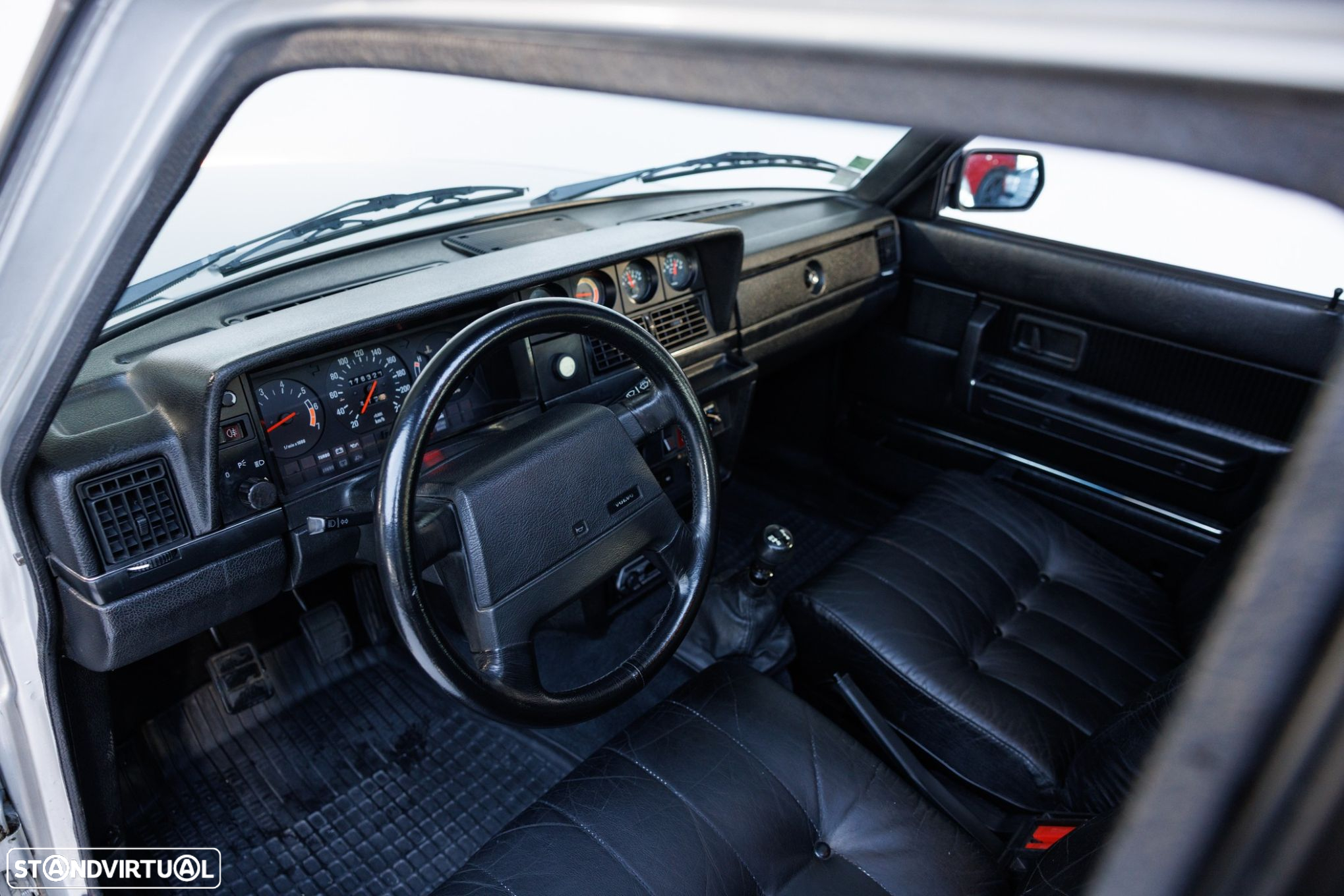 Volvo 244 - 6