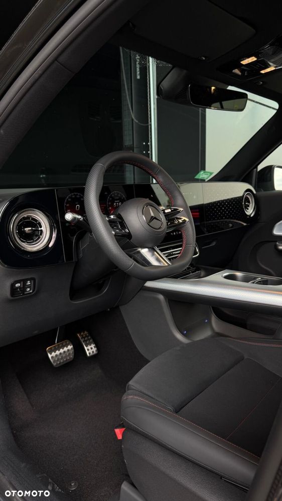 Mercedes-Benz GLB 250+ EQ 85kWh - 32