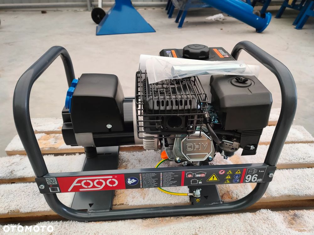 Agregat prądotwórczy benzynowy jednofazowe 230V 2,7 kW Rato Honda - 2