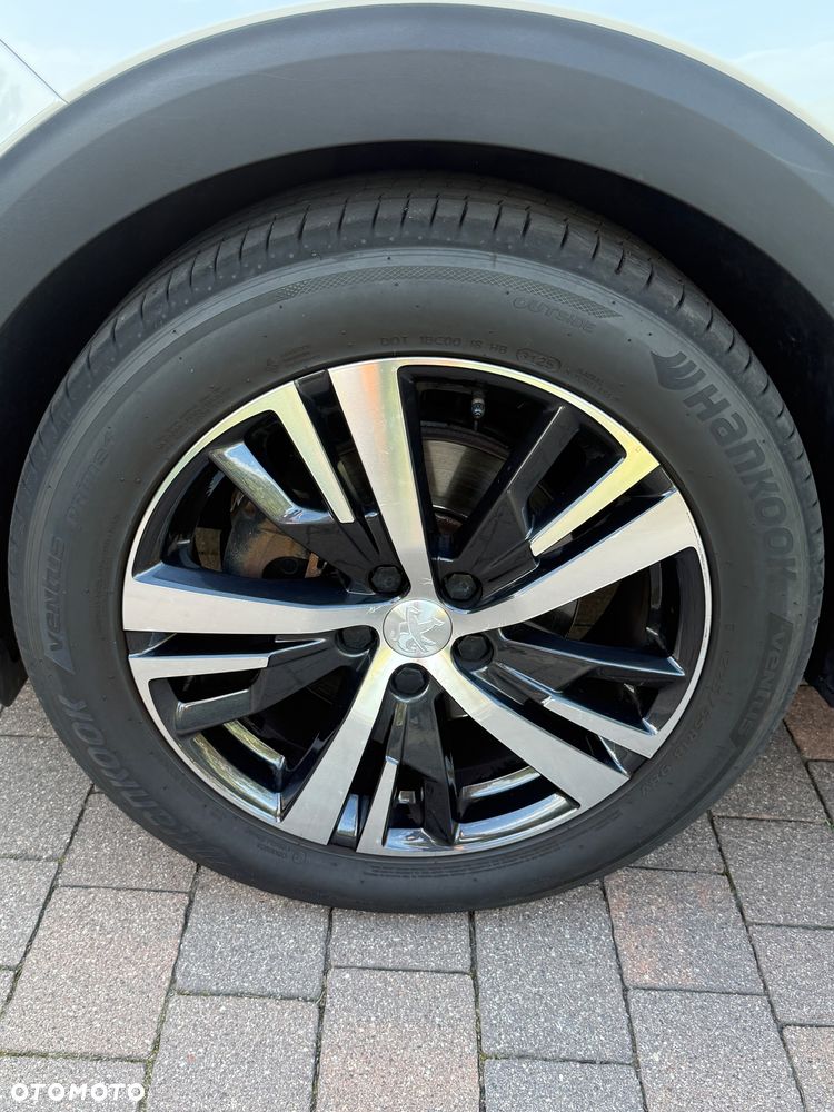 Peugeot 3008 PureTech 180 Stop & Start GPF EAT8 GT - 12