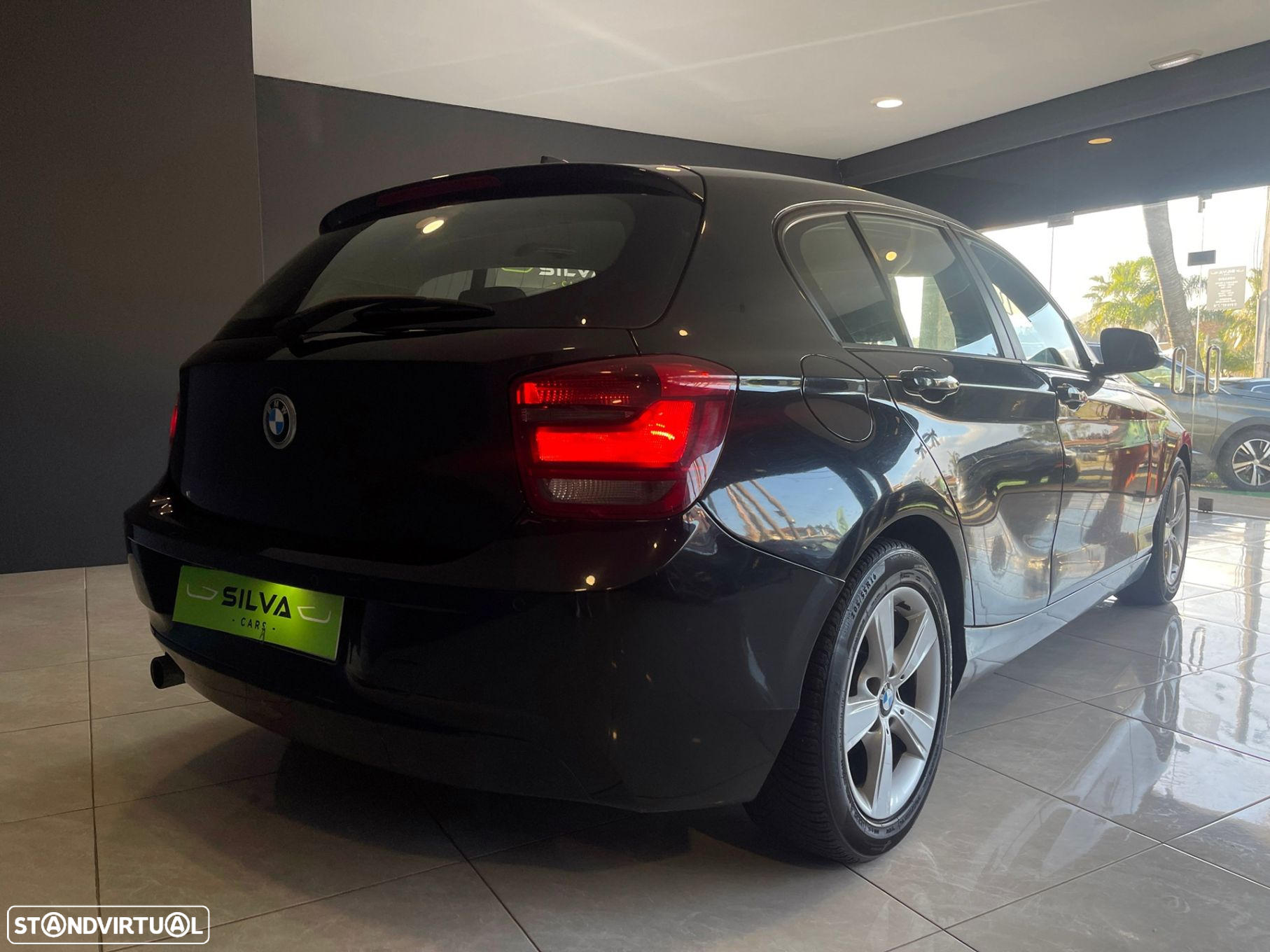 BMW 116 d EfficientDynamics - 8