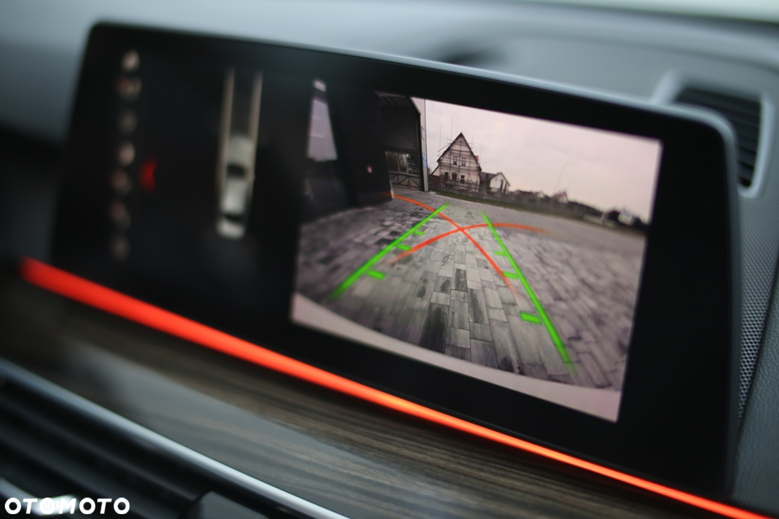 BMW Seria 5 530i GPF Luxury Line sport - 9