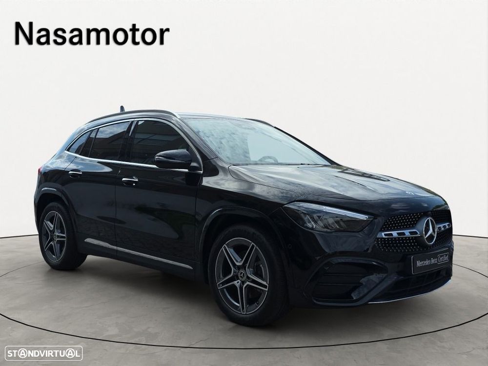 Mercedes-Benz GLA 180 - 2