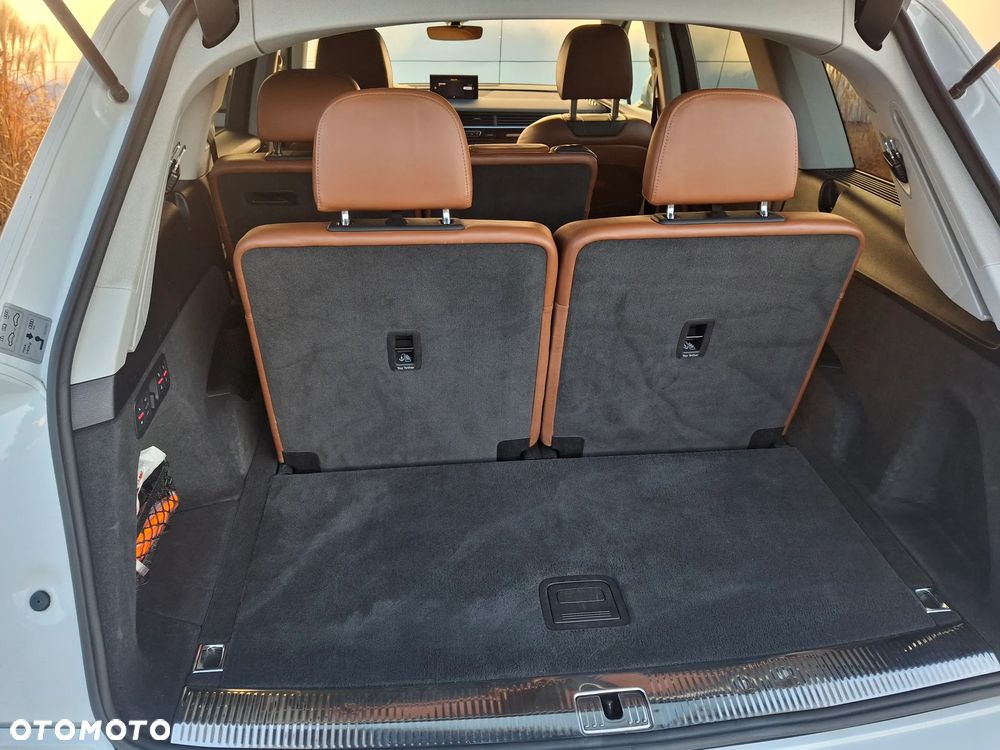 Audi Q7 3.0 TDI ultra Quattro Tiptronic - 8