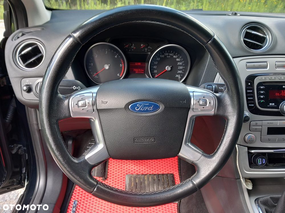 Ford Mondeo 1.8 TDCi Gold X - 13