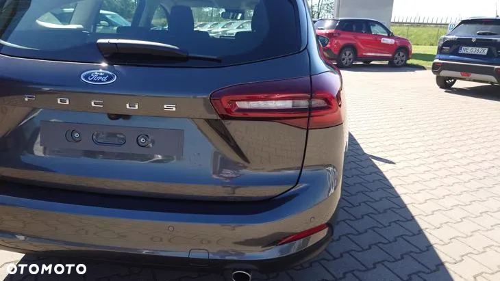 Ford Focus 1.0 EcoBoost Titanium - 30