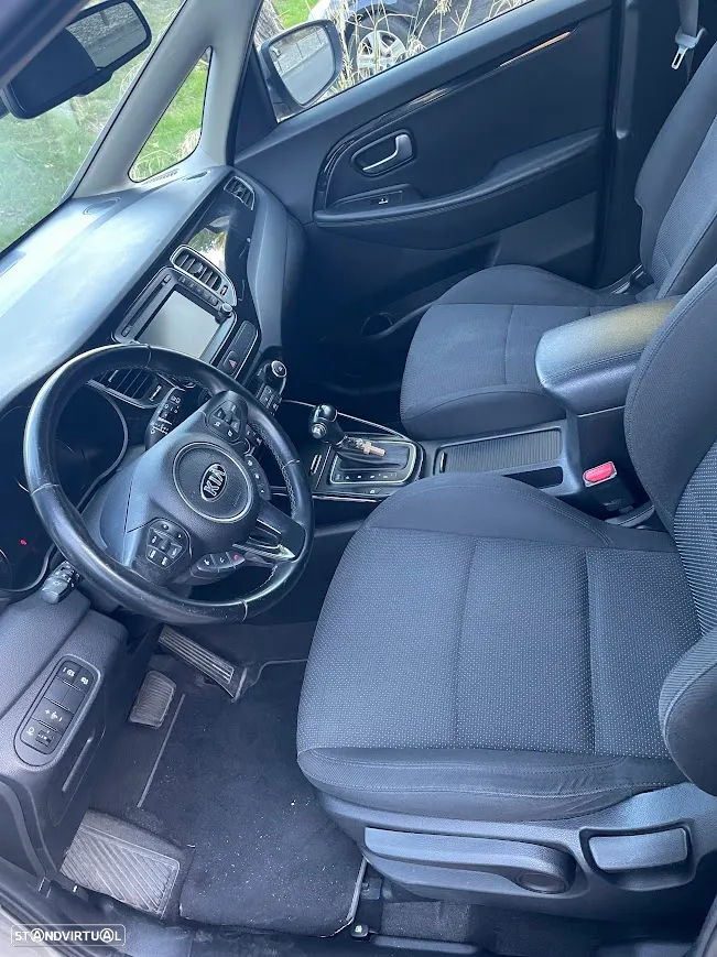 Kia Carens 1.7 CRDi ISG TX Aut. - 6