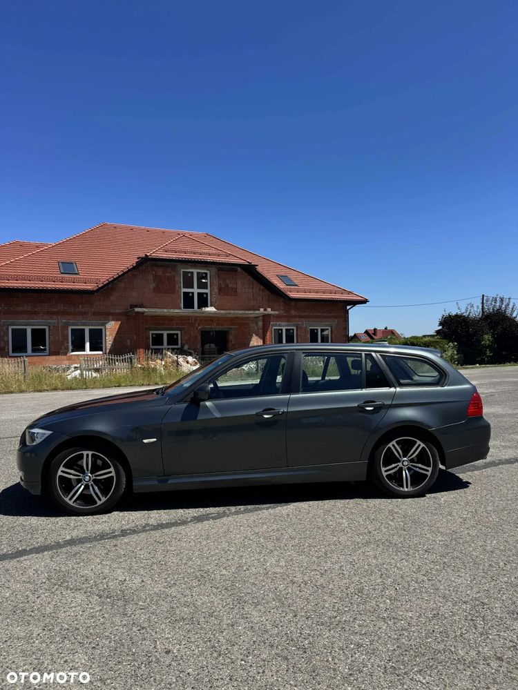 BMW Seria 3 320d - 3