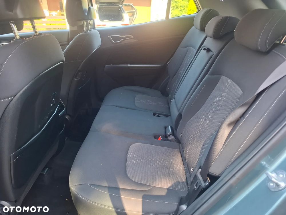 Kia Sportage 1.6 T-GDI HEV Business Line 2WD - 9