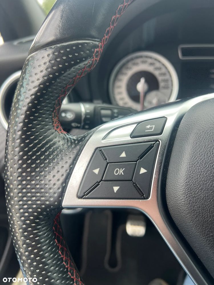 Mercedes-Benz Klasa A 180 AMG Line - 12