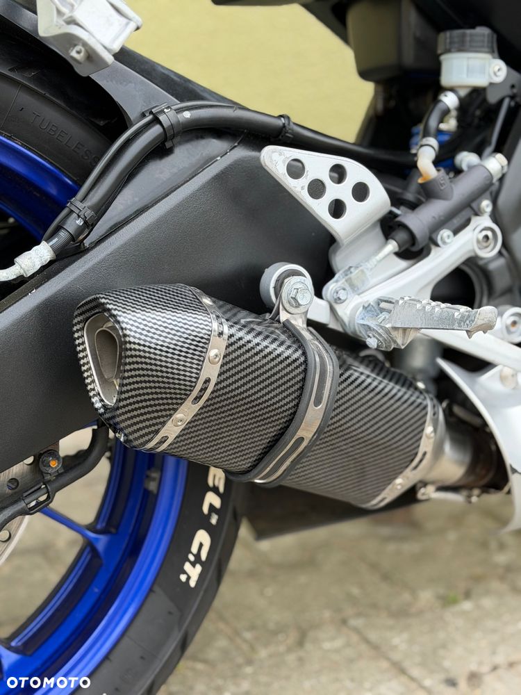 Yamaha YZF - 14