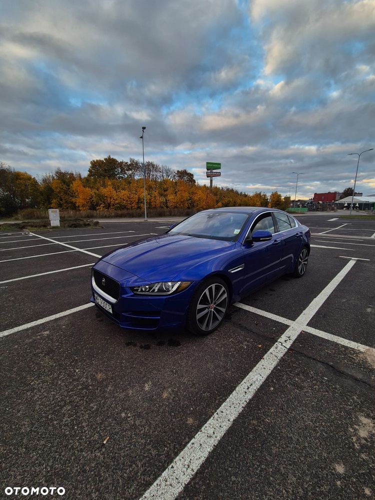 Jaguar Xe