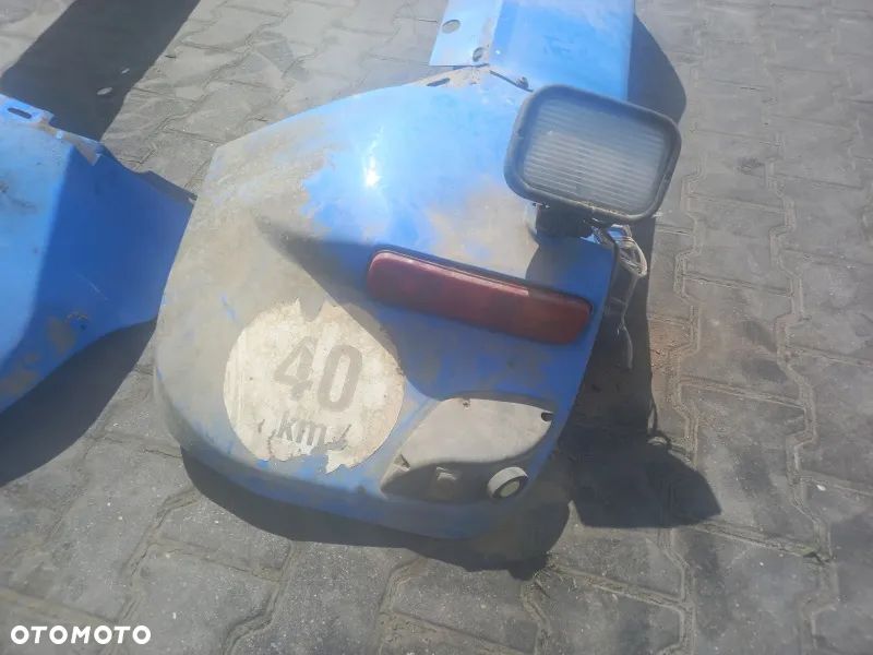 Błotnik tylny prawy końcówka New Holland TM190 - 1