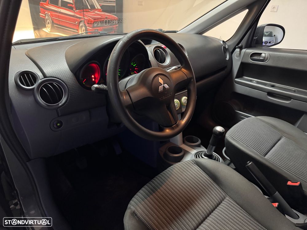 Mitsubishi Colt 1.1 Inform RCD/AC ClearTec - 33