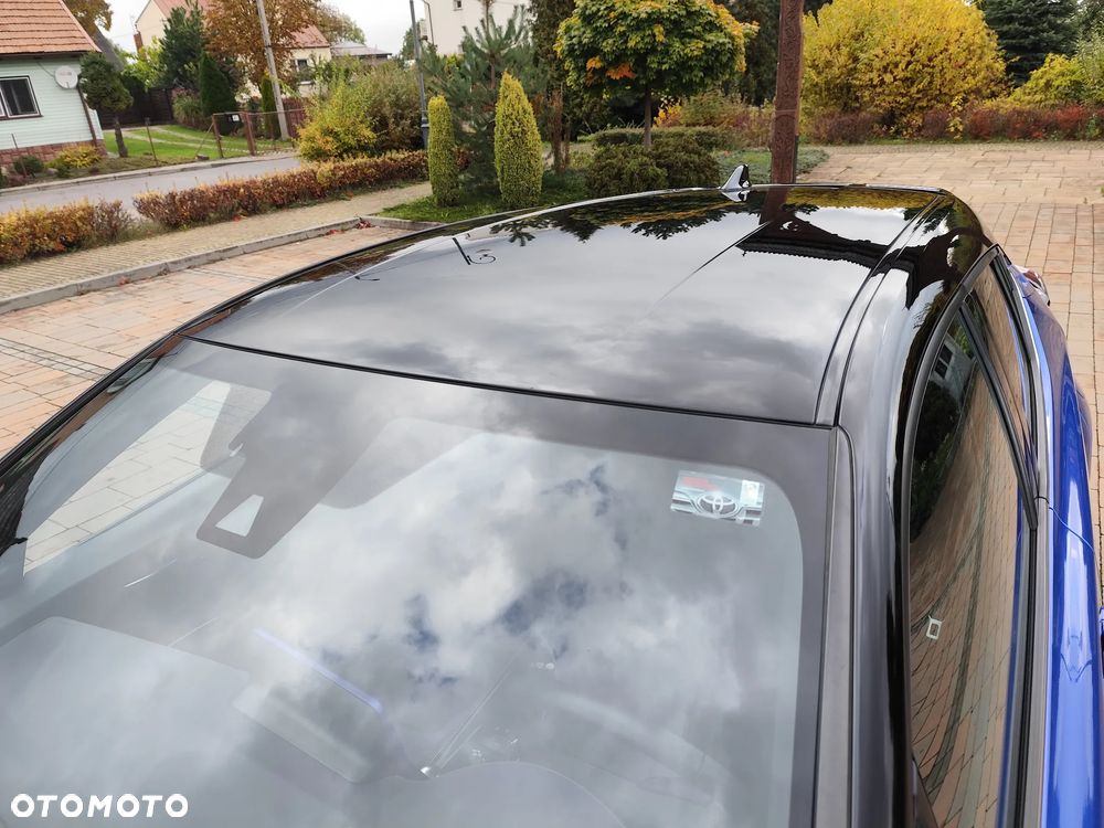 Toyota C-HR Hybrid Style Selection - 4