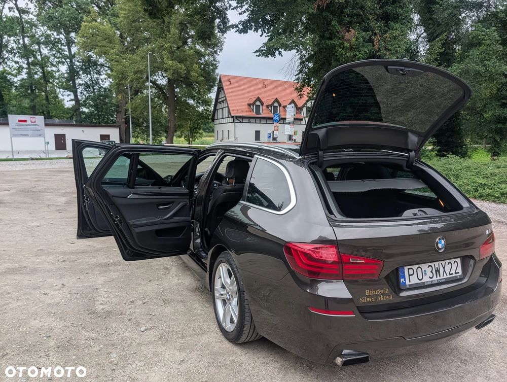 BMW Seria 5 520d M Sport - 10