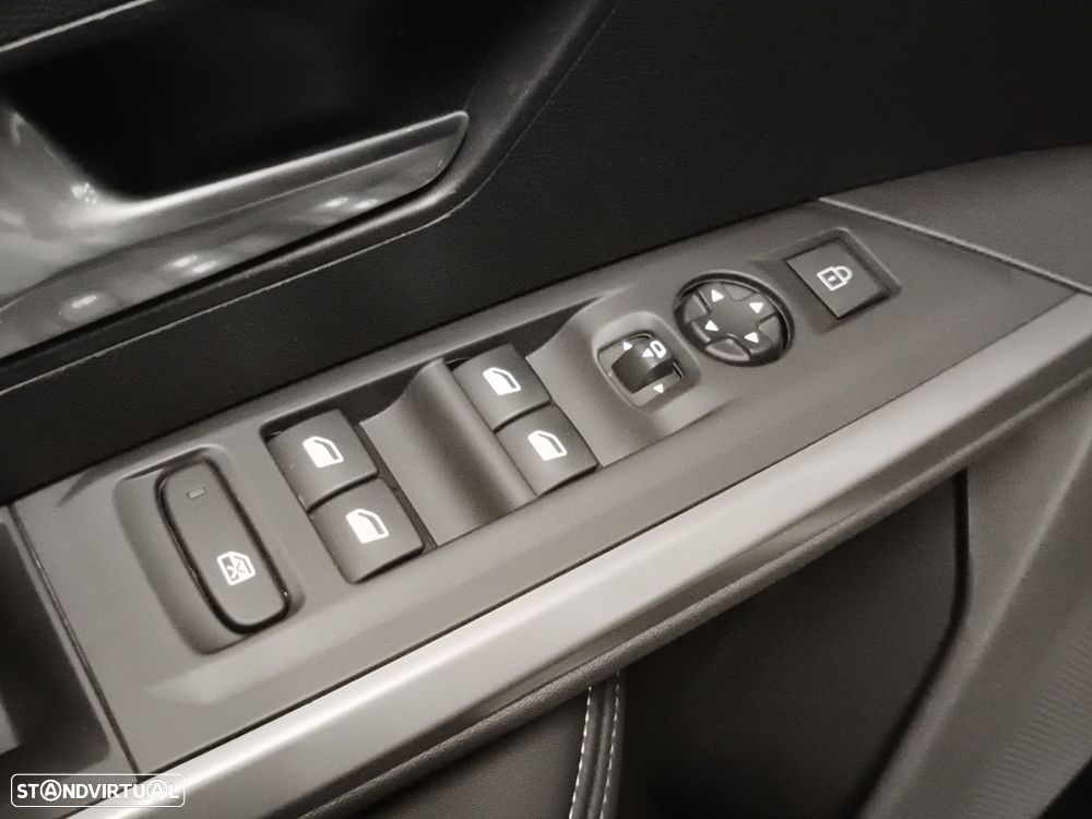 Peugeot 3008 Hybrid 145 e-DSC6 Allure - 15