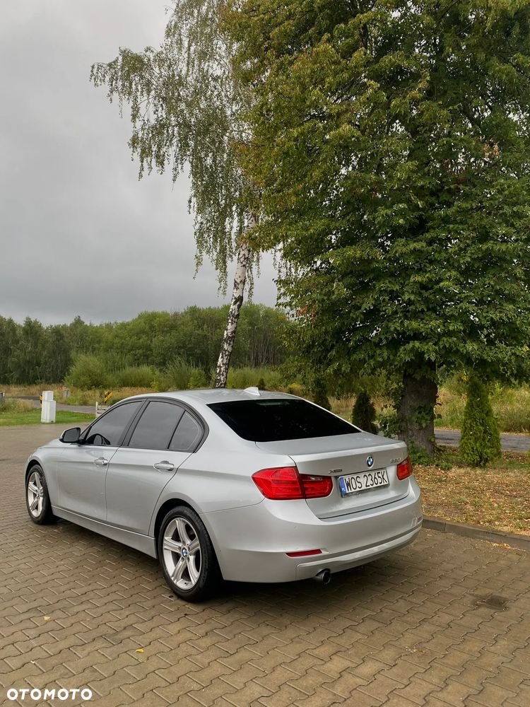 BMW Seria 3 - 14