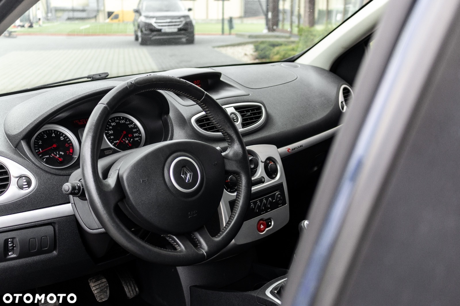 Renault Clio 1.2 16V Authentique - 14