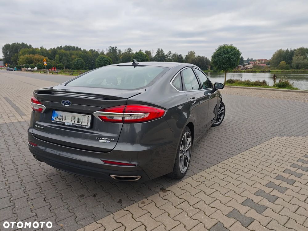 Ford Fusion 2.0 EcoBoost Titanium - 3