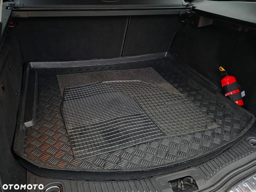 Ford Mondeo 2.0 TDCi Titanium - 15