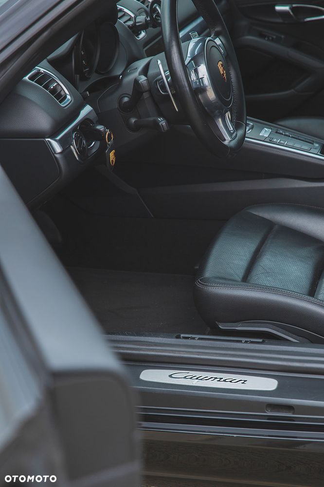 Porsche Cayman PDK - 21