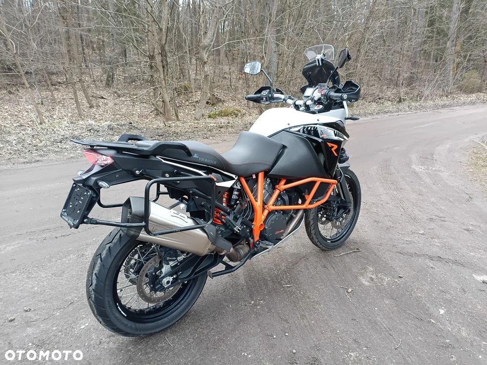KTM Adventure - 12