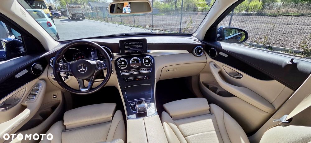 Mercedes-Benz GLC 220 d 4-Matic - 2