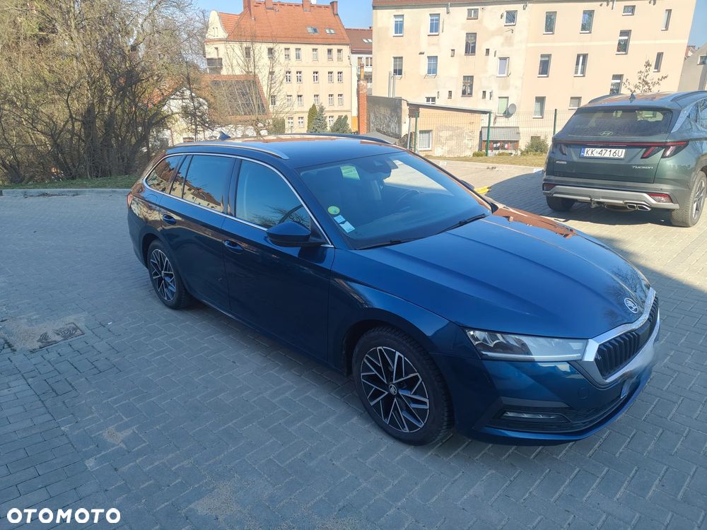 Skoda Octavia 2.0 TDI Sportline DSG - 4