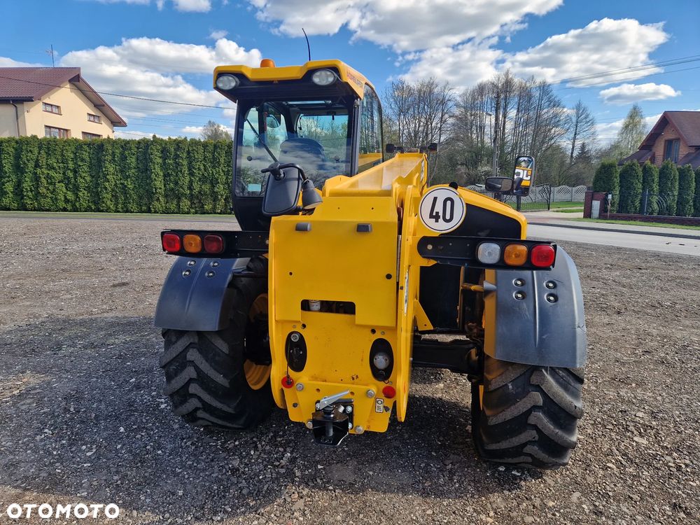 JCB 531-70 AGRI SUPER - 24