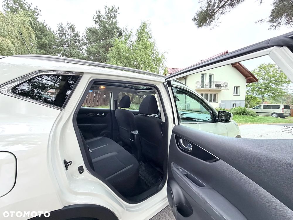 Nissan Qashqai 1.3 DIG-T N-Style - 27