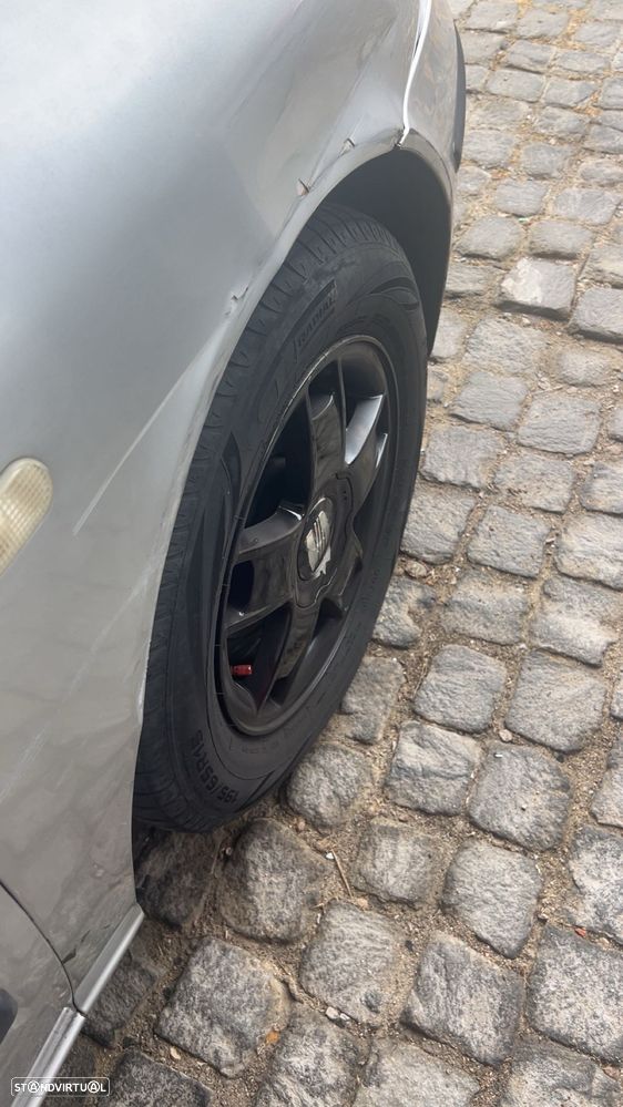 SEAT Leon 1.6 Signo - 6