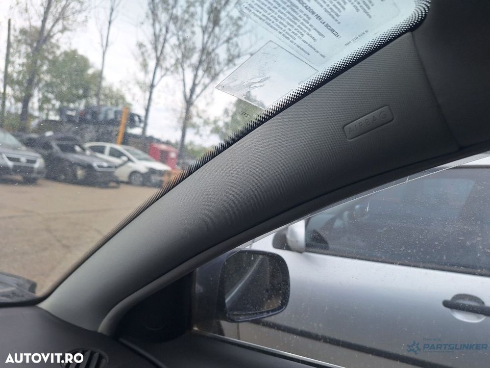 Ornamente stâlp (A) VOLKSWAGEN PASSAT 3B3 2000 1.9 TDI AWX 96KW|130HP 2000 - 2