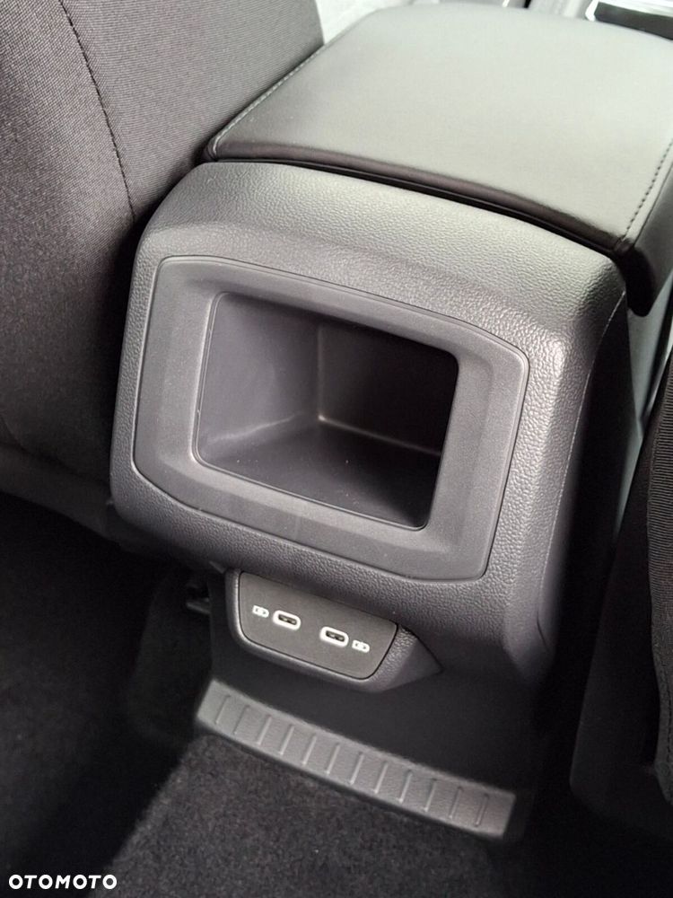 Volkswagen T-Cross 1.5 TSI ACT Life Plus DSG - 26