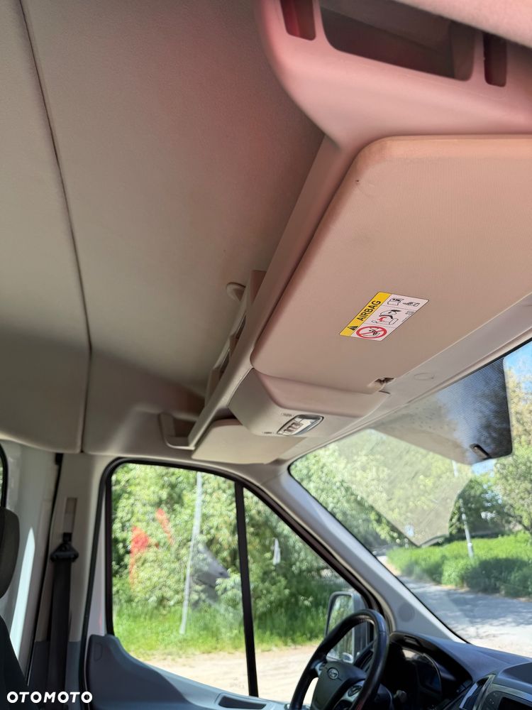 Ford TRANSIT 7os. - 33
