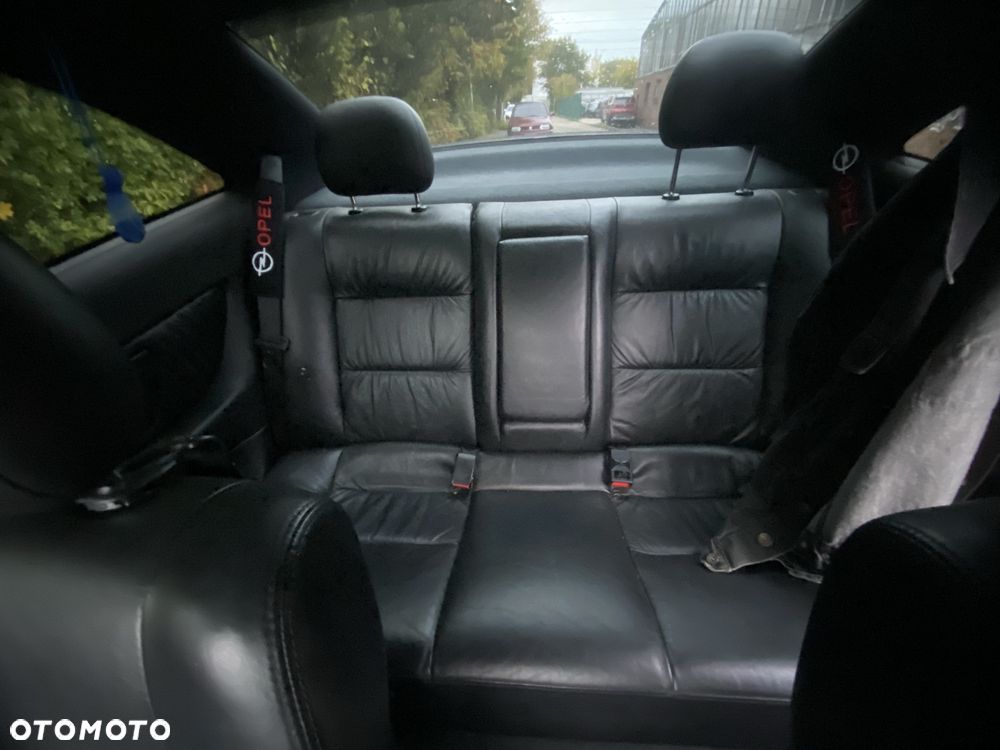 Opel Astra - 10