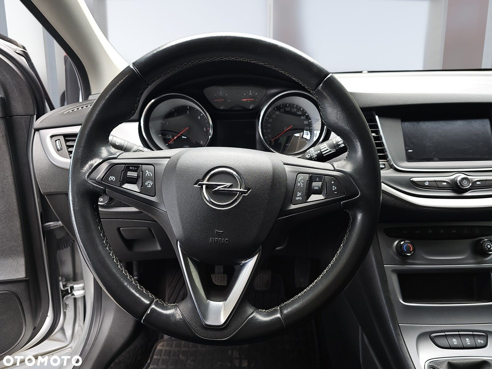 Opel Astra V 1.5 CDTI Edition S&S - 17