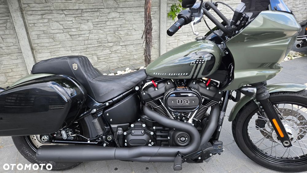 Harley-Davidson Softail Street Bob - 5