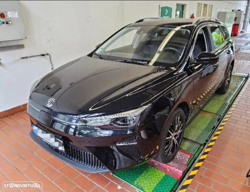 MG MG5 5 Standard Luxury - 1