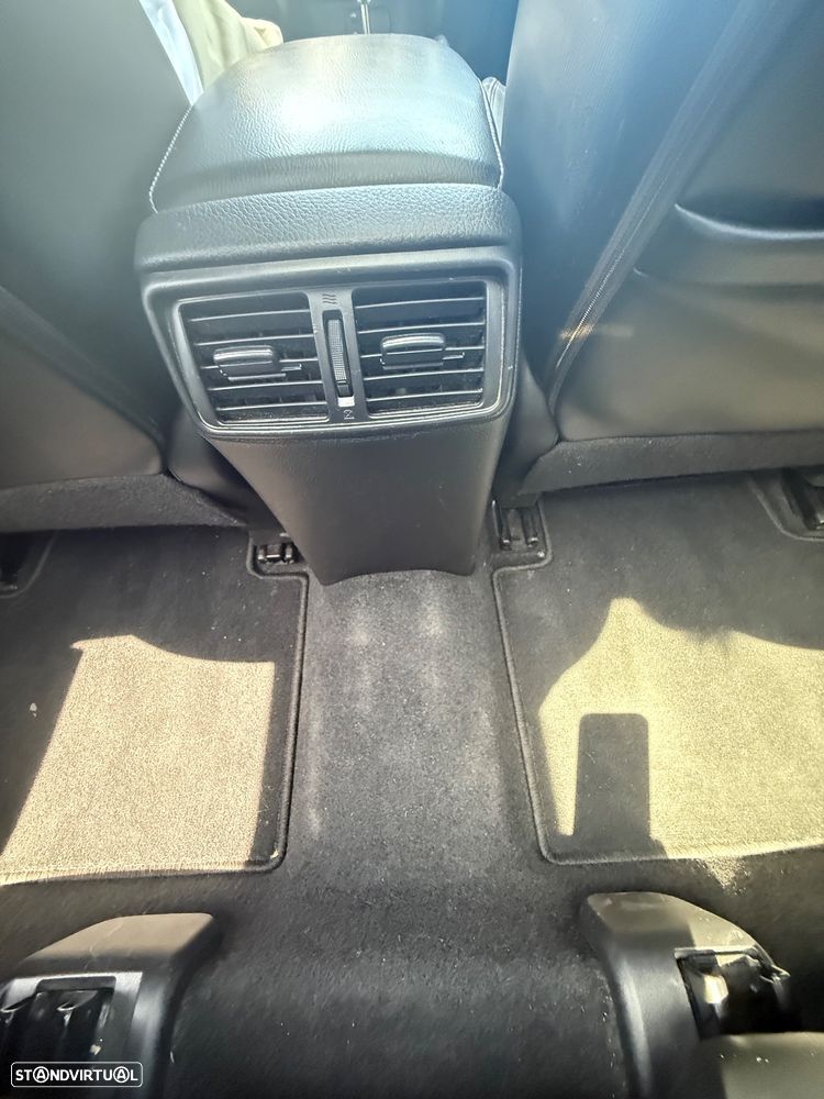 Nissan X-Trail 1.6 dCi Tekna Xtronic - 24