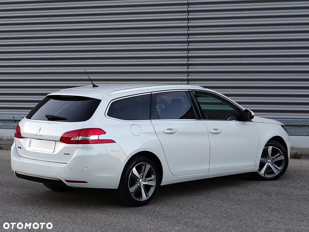 Peugeot 308 BlueHDi 150 Automatik Stop & Start Niveau 2 Business-Line - 16