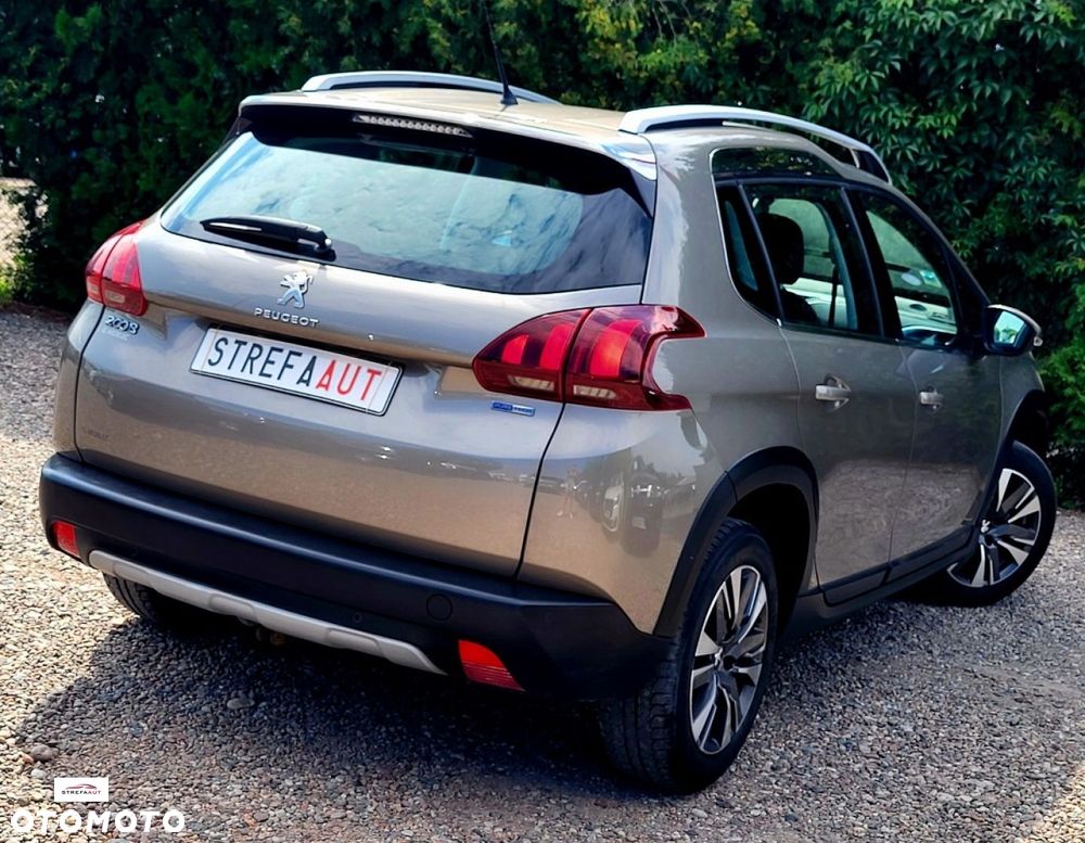 Peugeot 2008 - 4