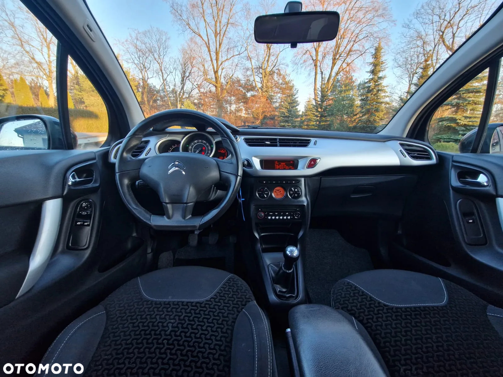 Citroën C3 1.4 Exclusive - 6