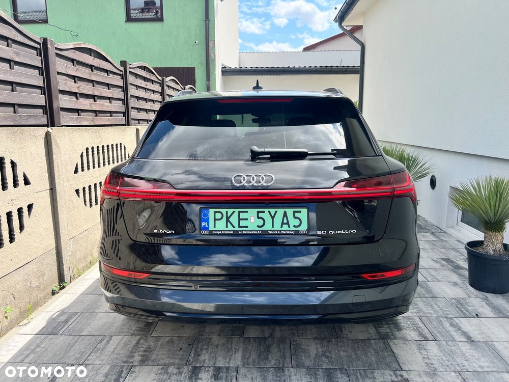 Audi e-tron - 5