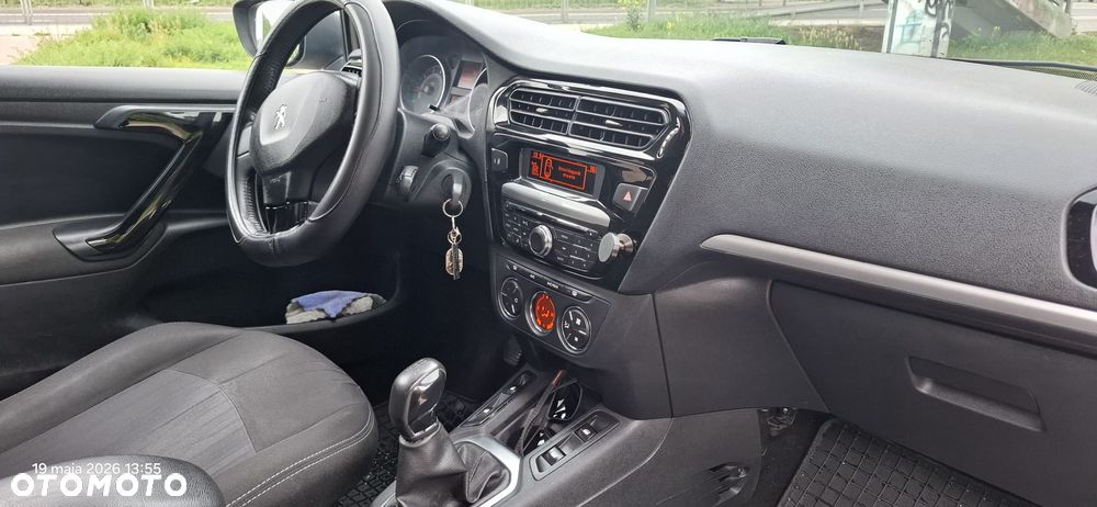 Peugeot 301 1.6 HDi Allure - 11