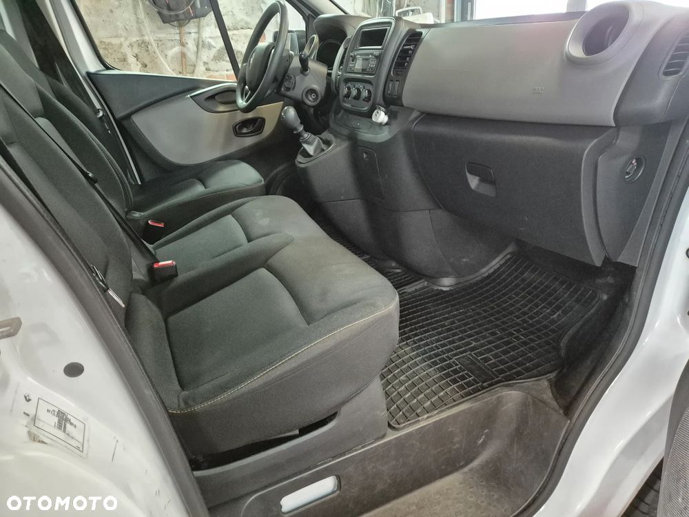 Renault Trafic ENERGY Combi Expression - 13
