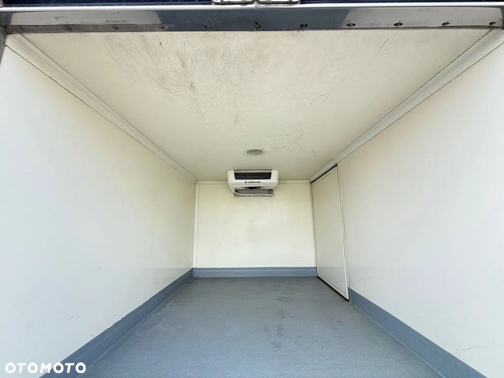 Isuzu Satellite 4X4 Kontener Chłodnia/Mroźnia + 230V ThermoKing - 10