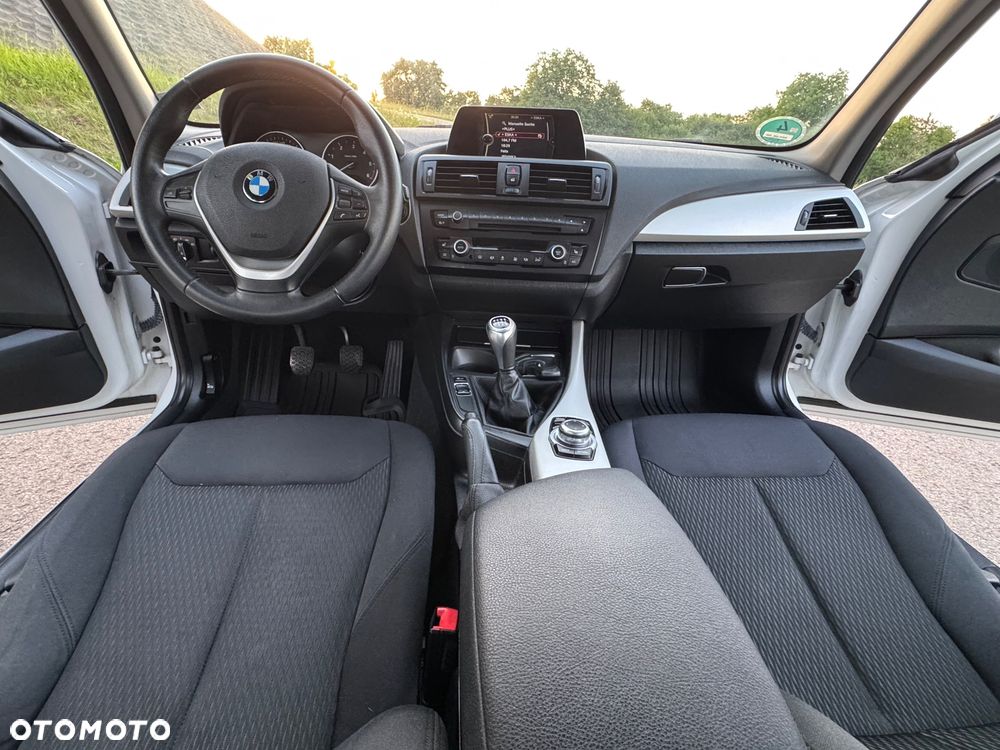 BMW Seria 1 118d DPF Edition Sport - 24