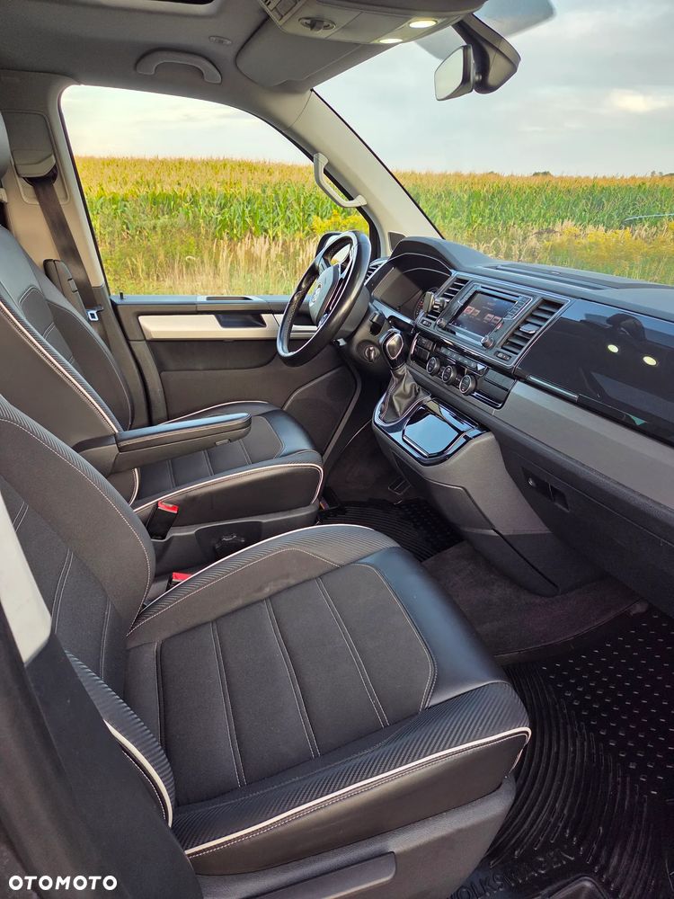 Volkswagen Multivan - 10