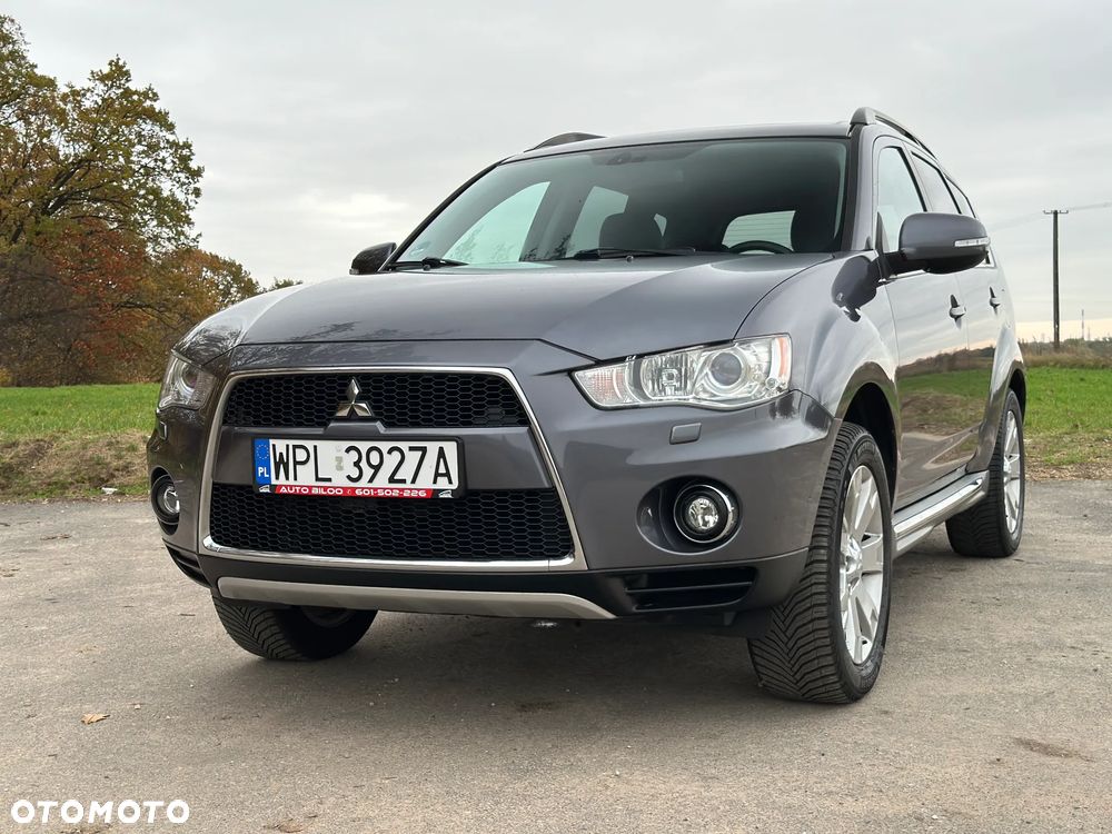 Mitsubishi Outlander 2.0 Intense + 2WD EU5 CVT - 29